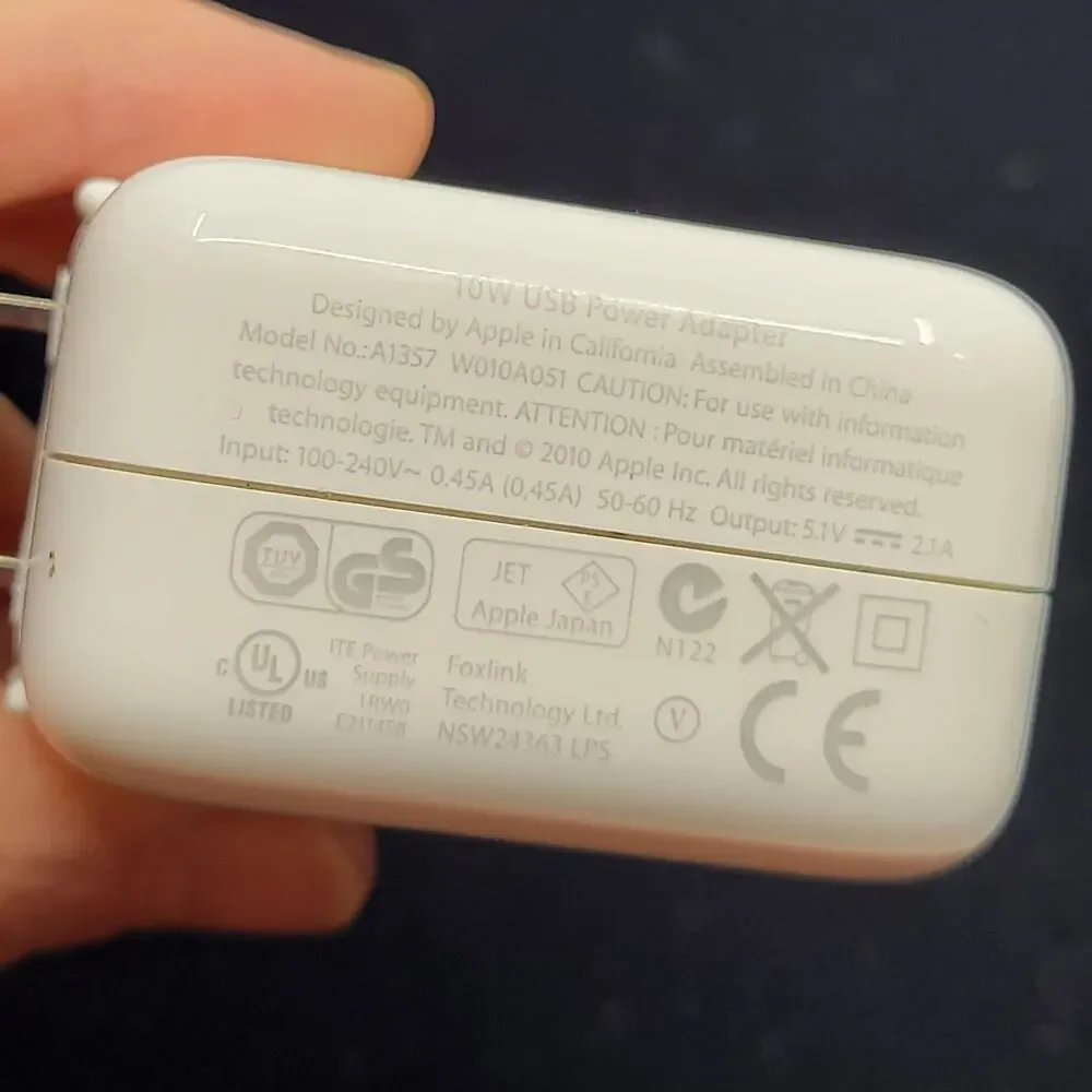 Apple a1357 10w